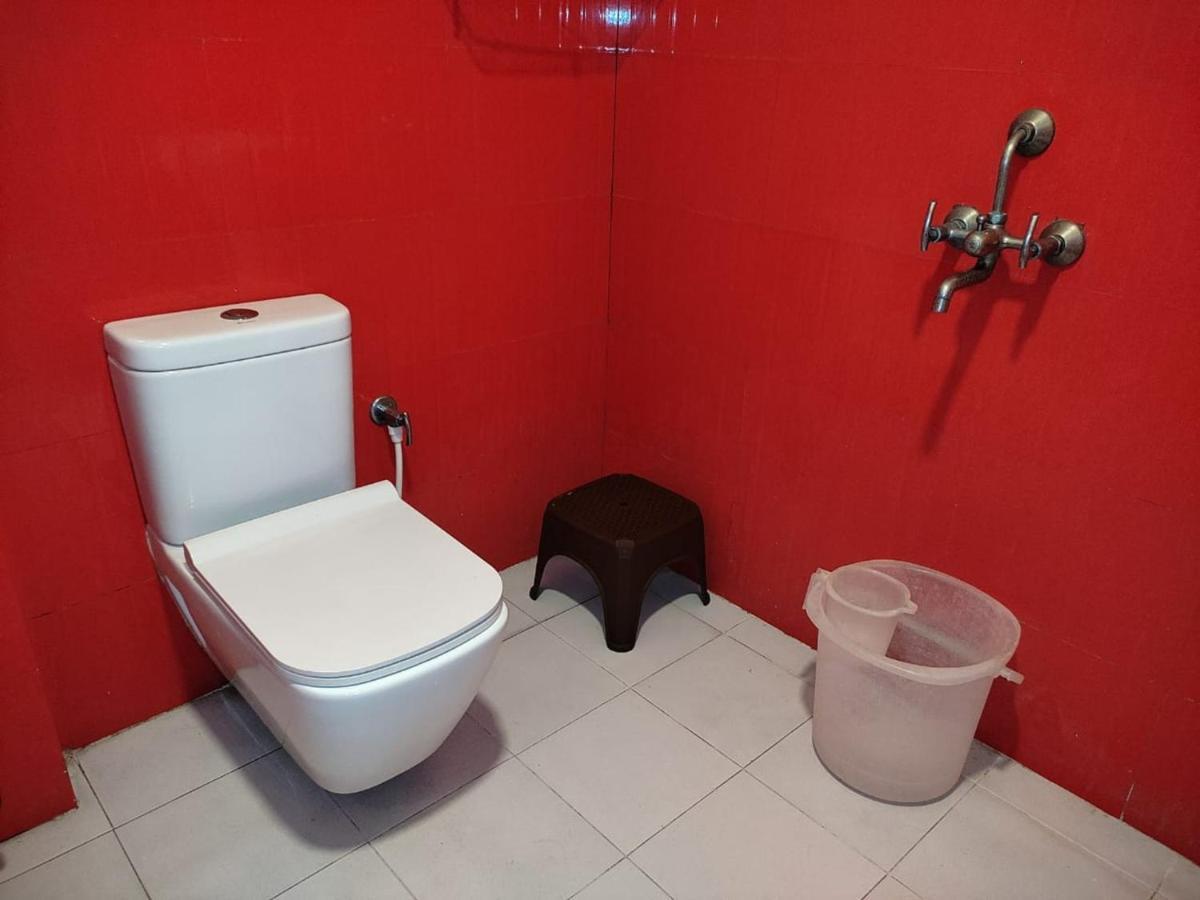 ออฟบีท ซีซียู บังเกอร์ Hostel โกลกาตา ภายนอก รูปภาพ