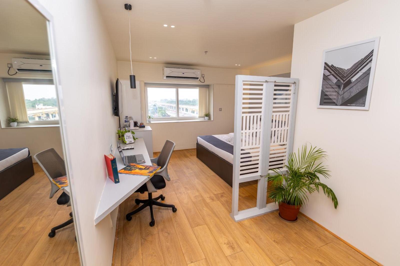 ออฟบีท ซีซียู บังเกอร์ Hostel โกลกาตา ภายนอก รูปภาพ